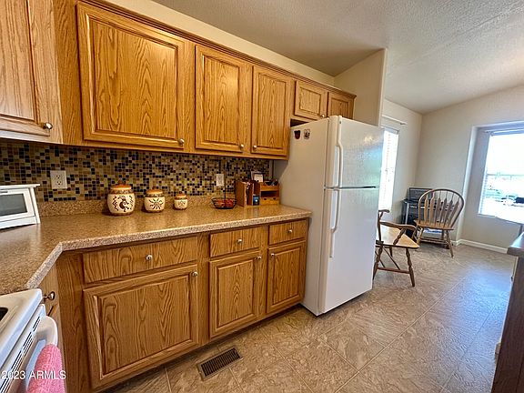 5th image of 2923 E OCOTILLO Drive