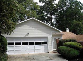 1182 Crosswycke Forest Ct, Atlanta, GA 30319