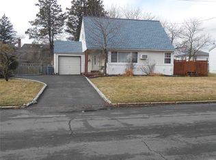 534 Goodrich Ave, North Babylon, NY 11703