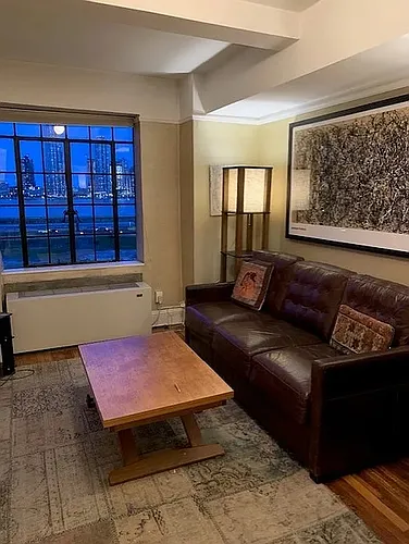 5 Tudor City Pl Photo 1