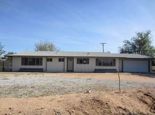 22155 Shandin Rd, Apple Valley, CA 92307