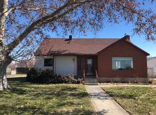 1924 N 5000 W, Hooper, UT 84315