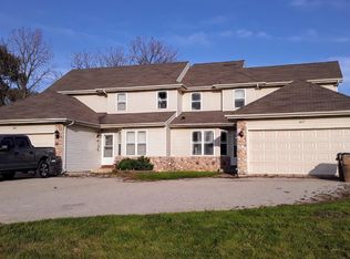 8655 Old Green Bay Rd #8657, Pleasant Prairie, WI 53158