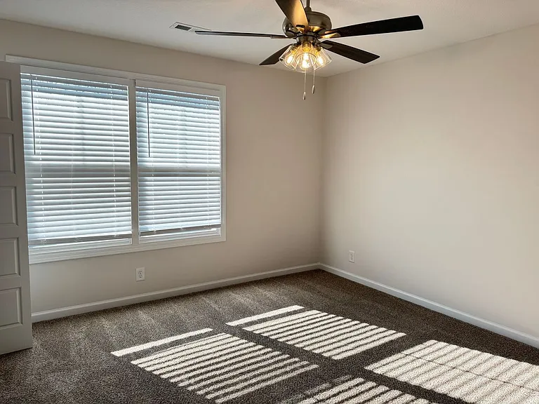 134 Quarry Point Dr — Photo 10