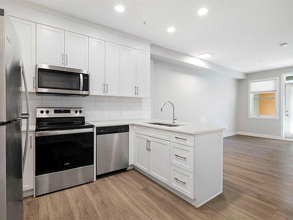 3rd image of 8355 E 19th Ave SW #219