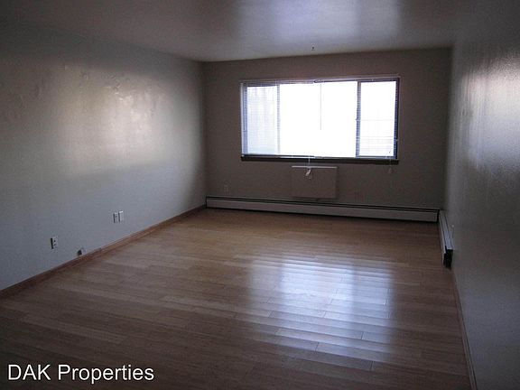4th image of 9580 W Fond Du Lac Ave APT 1