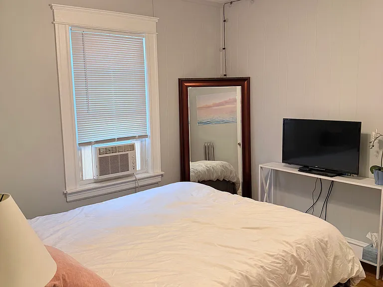 89 Grove St #1 — Photo 16