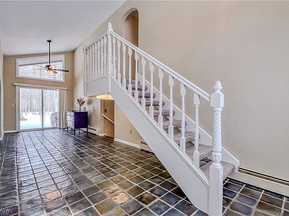 5th image of 29247 Willow Ln