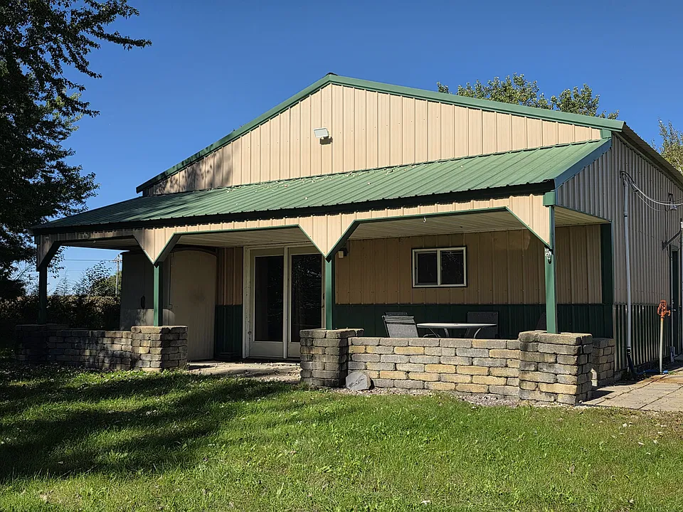 18055 State Highway 9
