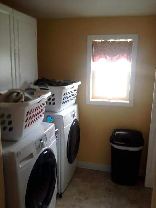 5564 Church St photo 1
