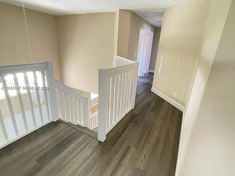 558 Stonemont Dr — Photo 10