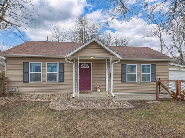 8126 Belleview Ave, Kansas City, MO 64114