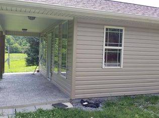 493 Carr Ln S, Fall Branch, TN 37656