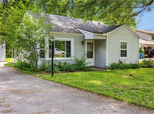 8635 Stearns Rd, Olmsted Township, OH 44138