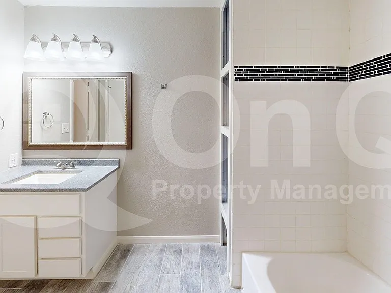 8600 Coppertowne Ln #502 — Photo 10