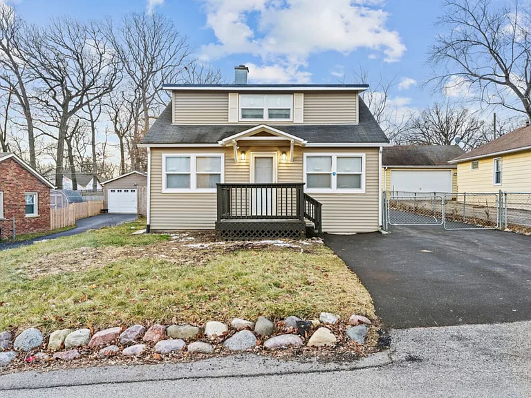 N Lake Shore Dr — Photo 42