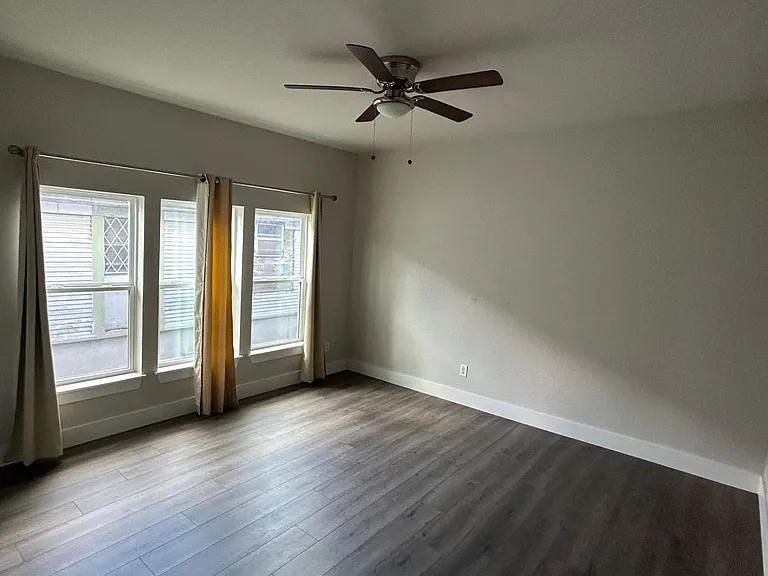 1201 S Palmetto — Photo 8