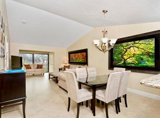 5200 E Club Cir APT 204, Boca Raton, FL 33487