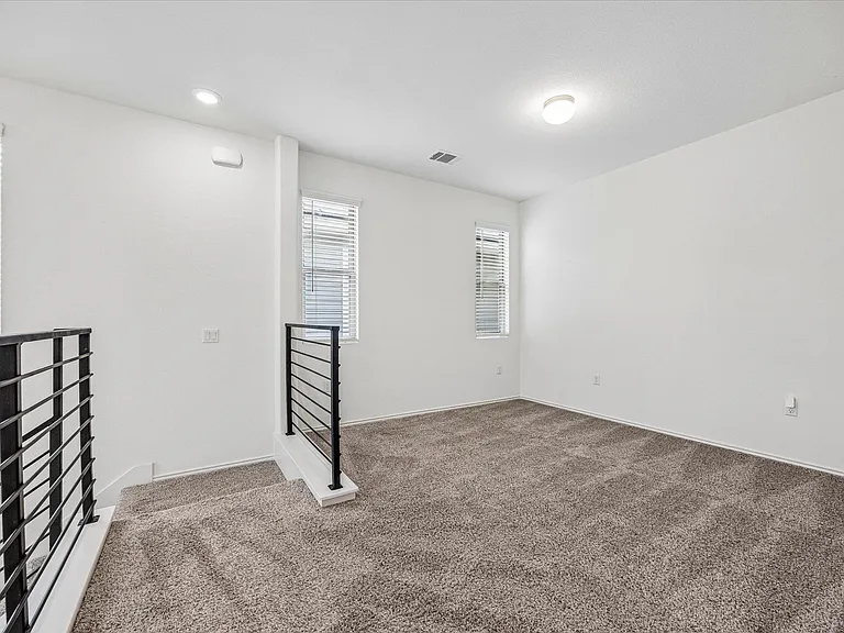 10303 Buster Dr — Photo 18