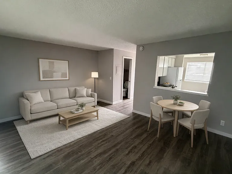 Park Townhomes — Photo 16