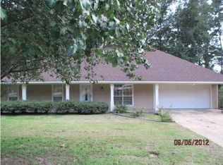 623 Dorothy Ln, Byram, MS 39272
