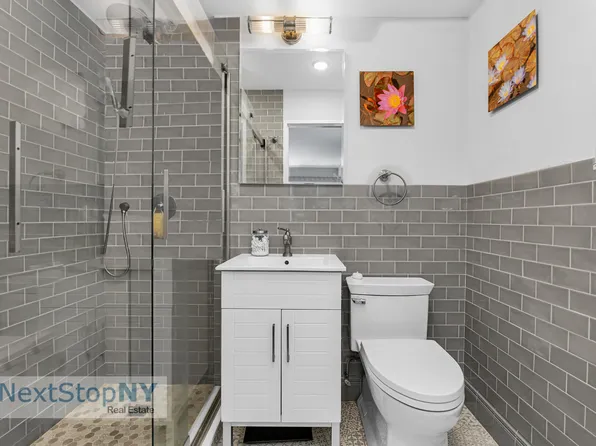 345 East 56th Street image 7 of 14