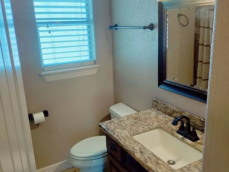 427 Sunset Dr #1 — Photo 6