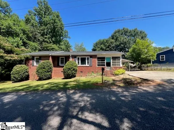 206 Piney Rd, Greenville, SC 29611