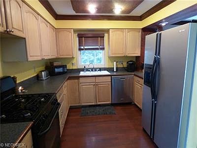 4th image of 1157 Waterbury Dr