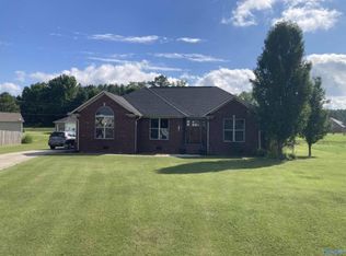 1820 Fox Meadow Trl, Cullman, AL 35055