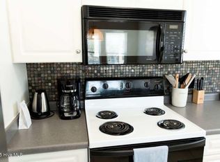 305 Charlotte Ave #UP, Carolina Beach, NC 28428