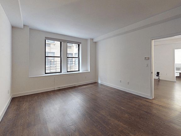 4th image of 666 W End Ave #9CD