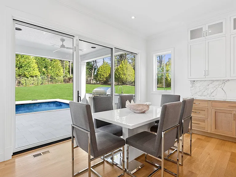 51 Arbutus Rd — Photo 10