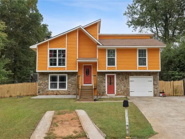 5195 Paisley Ct NW, Lilburn, GA 30047