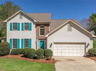 1607 Lakeland Point, High Point, NC 27265