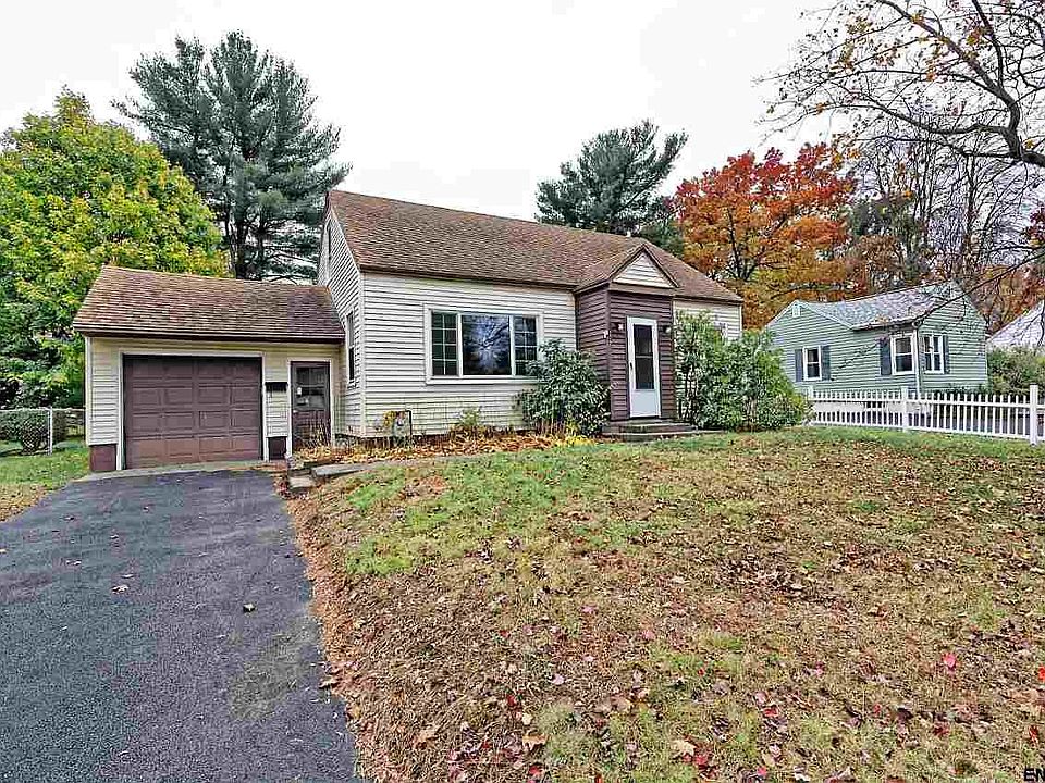 1st image of 37 Tull Dr