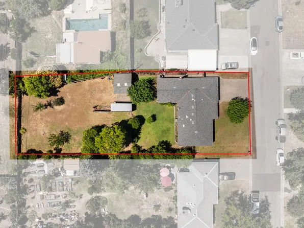 6545 Miles Ln, Carmichael, CA 95608