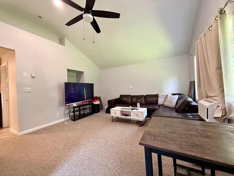 12 Red Brook Rd — Photo 3