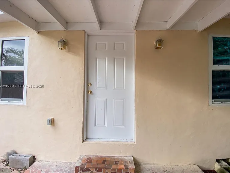 2241 Madison St — Photo 21