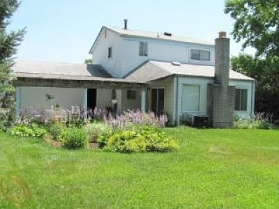 2nd image of 41770 Creston Ct