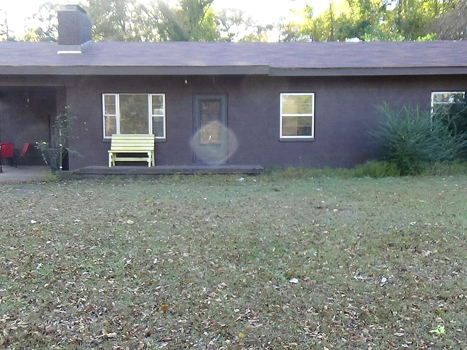 1st image of 285 Ouachita 50