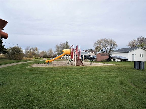 4th image of 4904 51st St