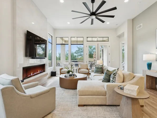 9270 E Thompson Peak Pkwy, Scottsdale, AZ