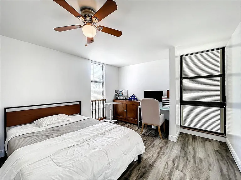1100 SE 5th Ct #55 — Photo 60