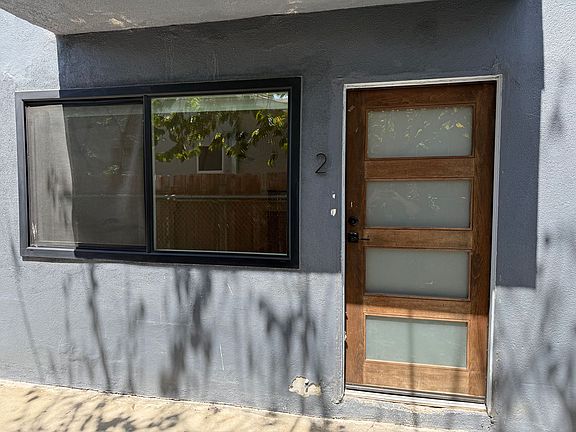 3rd image of 4825 W 18th St #2
