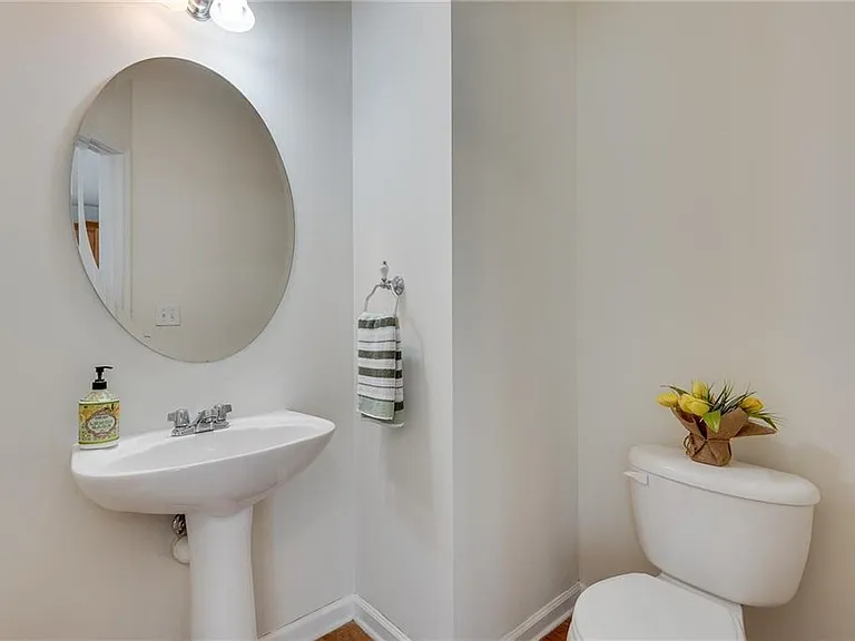 1684 Northgate Mill Dr — Photo 19