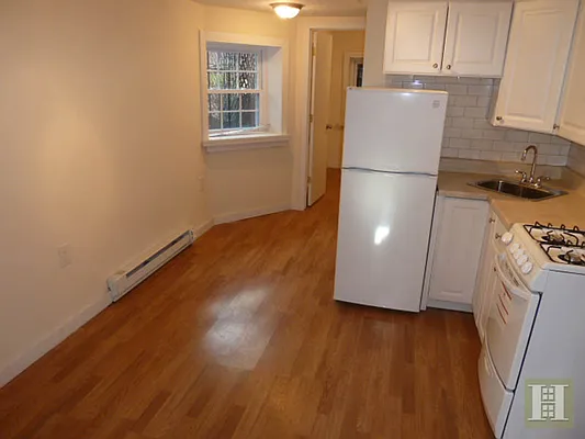 Rented by Halstead Real Estate | media 15