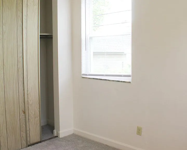 LongView Apartments — Photo 87