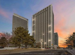 275 Yorkland Rd #306, Toronto, ON M2J 0B4