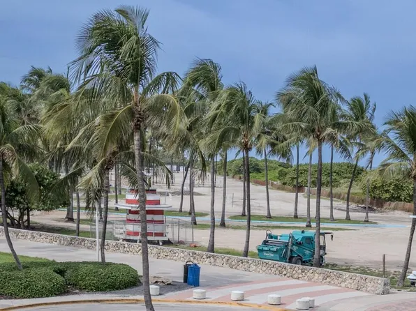 465 OCEAN Drive #320, Miami Beach, FL 33139